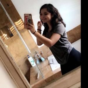 Meet your Posher, Alexandra